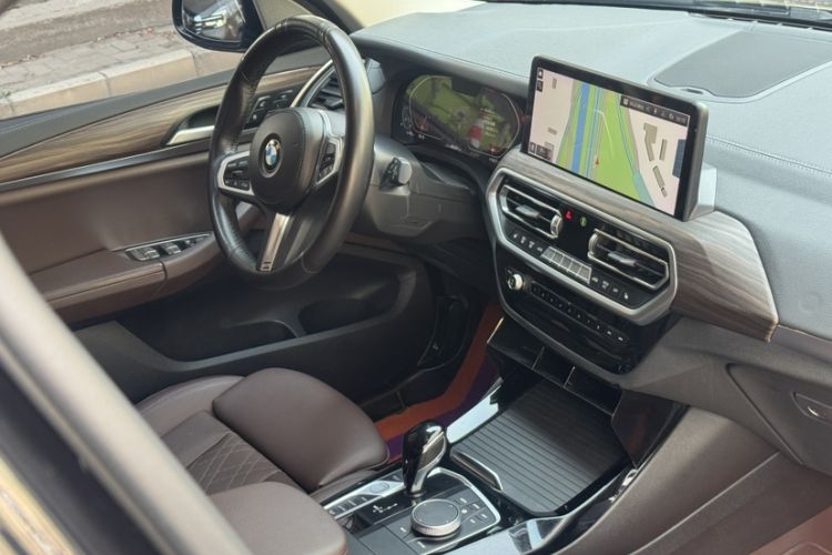 Used BMW X3 2022 Restyled xDrive30i Luxury Edition M Night Sky Package Interior 3