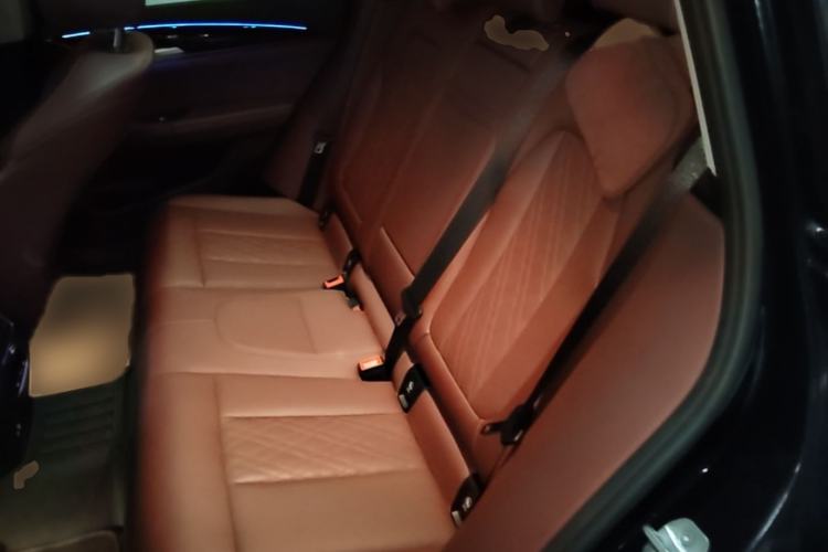 Used BMW X3 2022 Restyled xDrive25i M Sport Package Interior 4