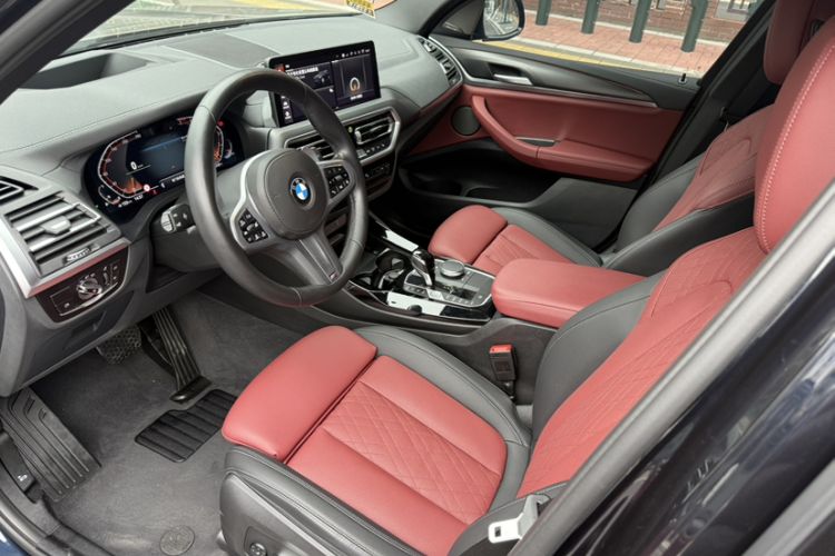 Used BMW X3 2022 Restyled xDrive30i Luxury Edition M Night Sky Package Interior 4