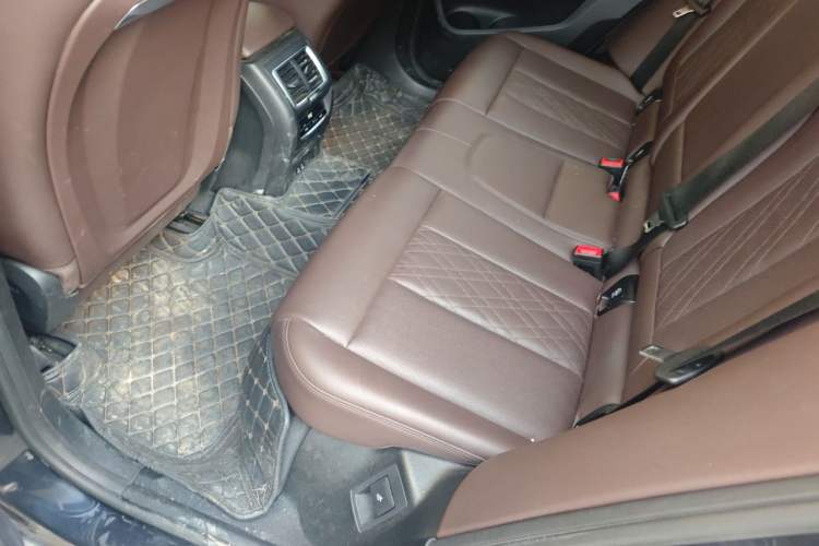 Used BMW X3 2022 xDrive30i Luxury Model M Night Sky Package Interior 4