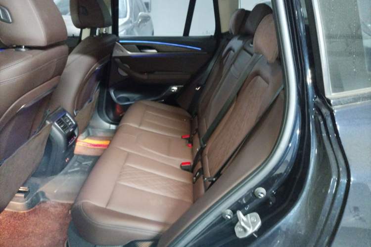 Used BMW X3 2022 xDrive30i Luxury Model M Night Sky Package Interior 4