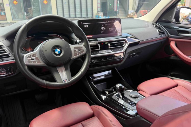 Used BMW X3 2022 Restyled xDrive25i M Sport Package Interior 5