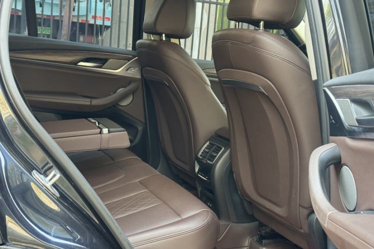 Used BMW X3 2022 Restyled xDrive30i Luxury Edition M Night Sky Package Interior 5