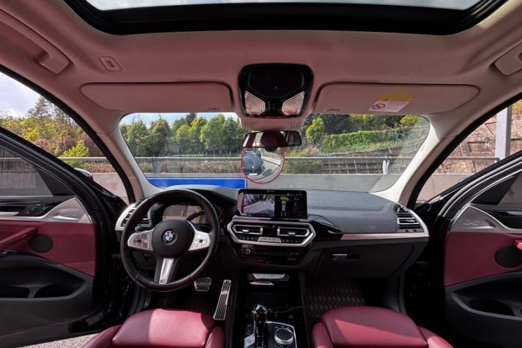 Used BMW X3 2022 xDrive25i M Sport Package Interior 5