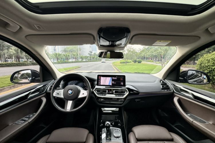 Used BMW X3 2022 Restyled xDrive25i M Sport Package Interior 6