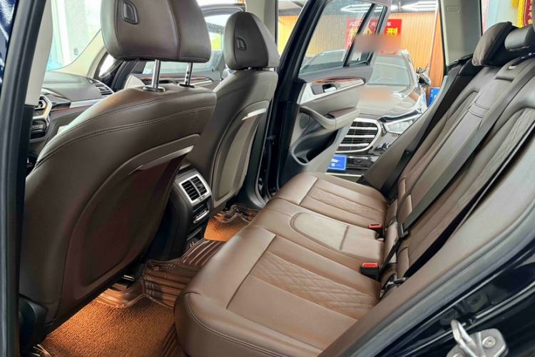 Used BMW X3 2022 Restyled xDrive25i M Sport Package Interior 6