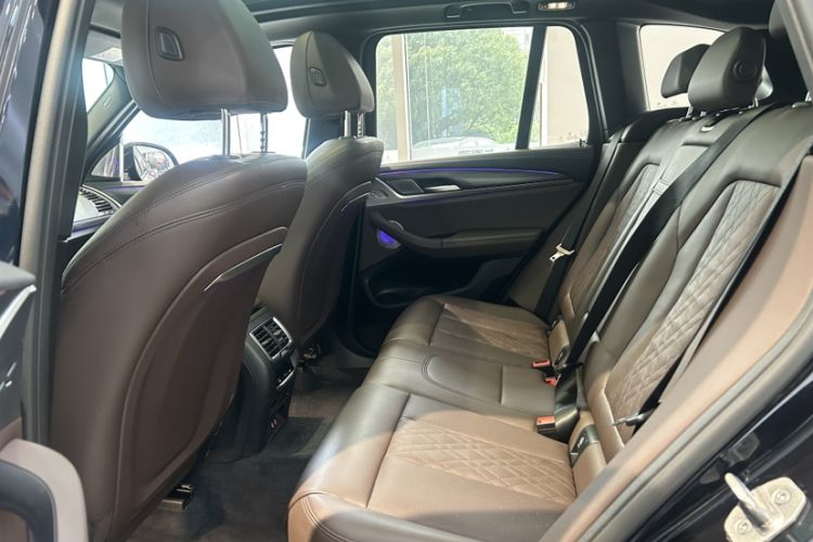 Used BMW X3 2022 xDrive30i Luxury Edition M Night Sky Package Interior 6