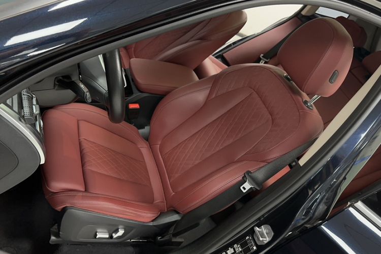 Used BMW X3 2022 Restyled xDrive25i M Sport Package Interior 8