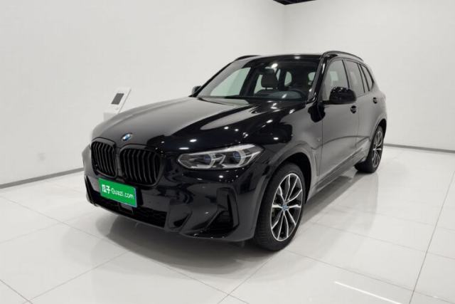 Ojetý BMW X3 2022 xDrive30i Luxury Model M Night Sky Package