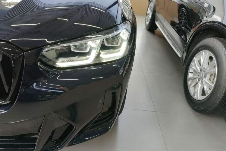 Used BMW X3 2022 Second Facelift xDrive30i Leading Edition M Night Sky Package Left Front Headlight