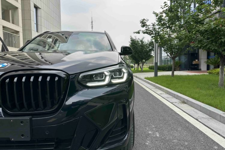 Used BMW X3 2022 Second Facelift xDrive30i Leading Edition M Night Sky Package Left Front Headlight