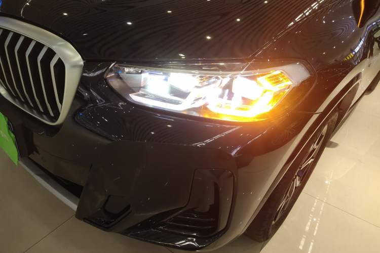Used BMW X3 2022 Restyled xDrive25i M Sport Package Left Front Headlight