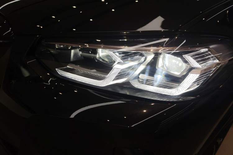 Used BMW X3 2022 M40i Left Front Headlight
