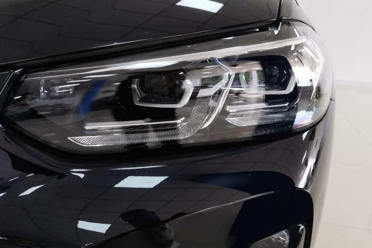 Used BMW X3 2022 Restyled xDrive25i M Sport Package Left Front Headlight