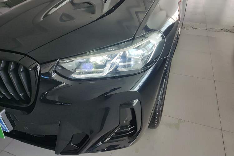 Used BMW X3 2022 Second Facelift xDrive30i Leading Edition M Night Sky Package Left Front Headlight