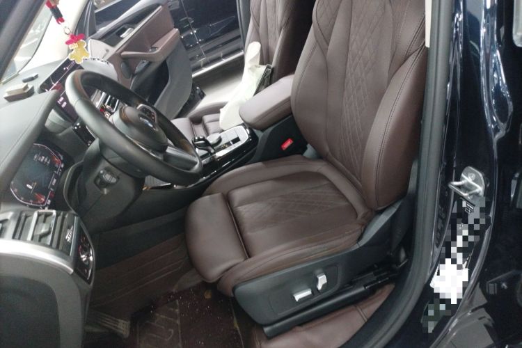 Used BMW X3 2022 xDrive25i M Sport Package Left Front Seat
