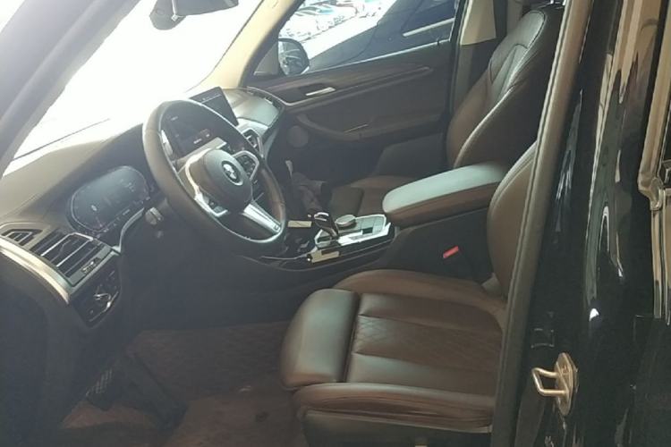 Used BMW X3 2022 xDrive30i Luxury Model M Night Sky Package Left Front Seat
