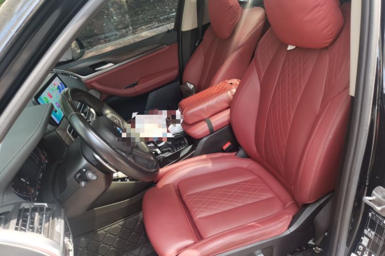 Used BMW X3 2022 Facelift xDrive30i Luxury Edition M Night Edition Package Left Front Seat