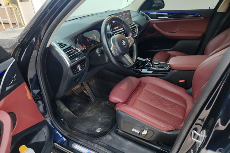 Used BMW X3 2022 Restyled xDrive25i M Sport Package Left Front Seat