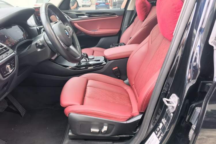 Used BMW X3 2022 Restyled xDrive25i M Sport Package Left Front Seat