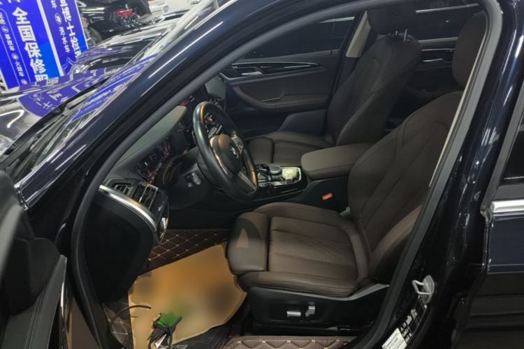 Used BMW X3 2022 Restyled xDrive25i M Sport Package Left Front Seat