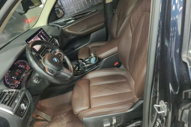 Used BMW X3 2022 xDrive25i M Sport Package Left Front Seat