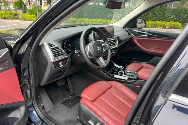 Used BMW X3 2022 xDrive25i M Sport Package Left Front Seat