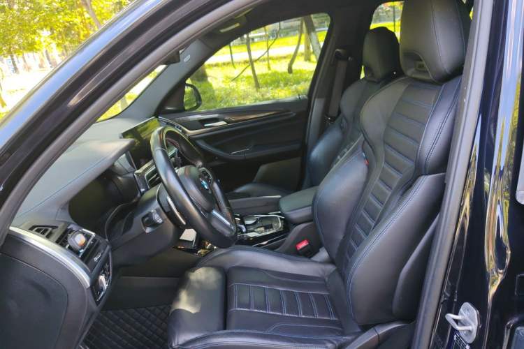 Used BMW X3 2022 M40i Left Front Seat