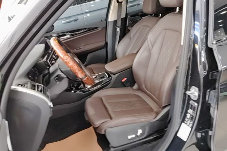 Used BMW X3 2022 xDrive25i M Sport Package Left Front Seat