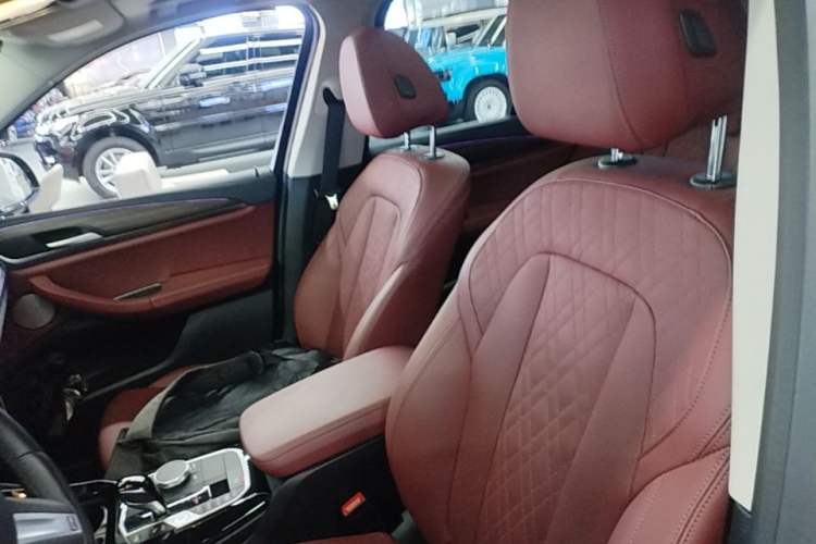 Used BMW X3 2022 xDrive30i Luxury Model M Night Sky Package Left Front Seat