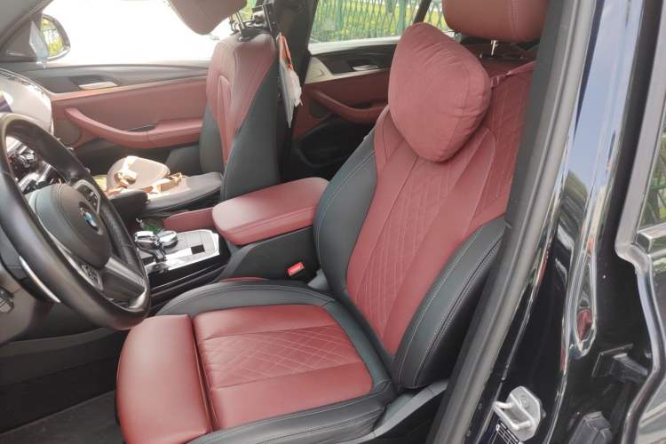 Used BMW X3 2022 xDrive30i Luxury Edition M Night Sky Package Left Front Seat