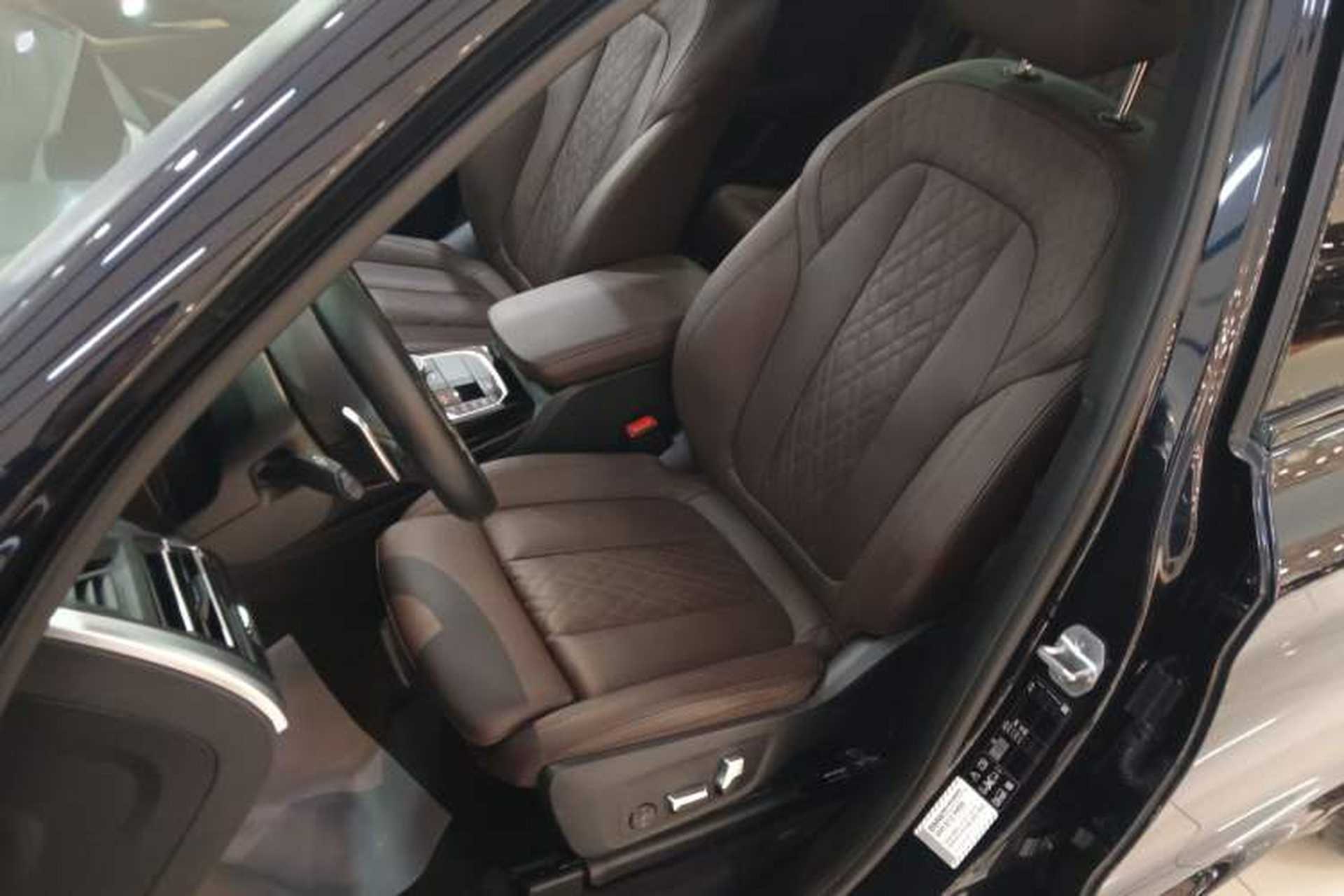 Used BMW X3 2022 xDrive30i Luxury Edition M Night Sky Package Left Front Seat