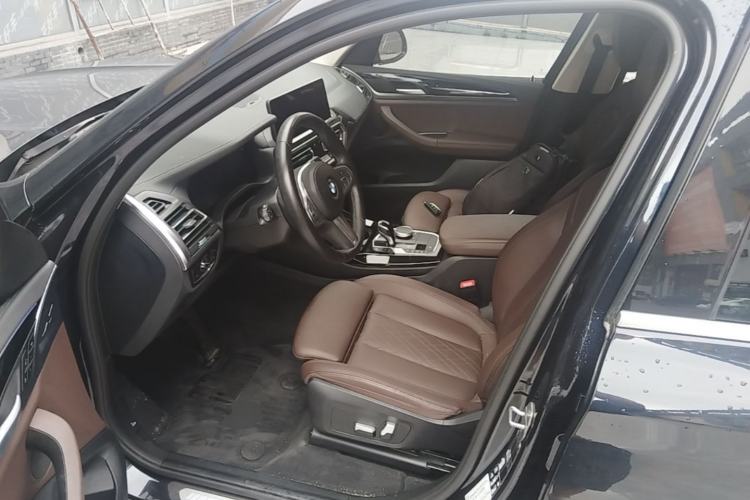 Used BMW X3 2022 Restyled xDrive25i M Sport Package Left Front Seat