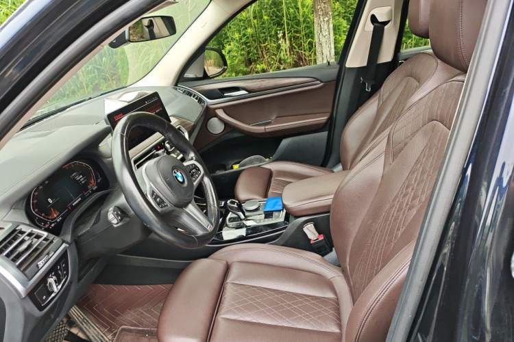 Used BMW X3 2022 xDrive30i Luxury Model M Night Sky Package Left Front Seat