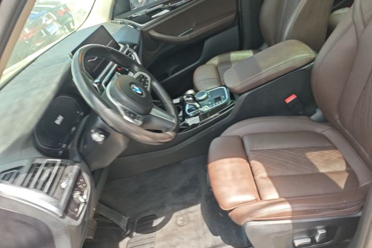 Used BMW X3 2022 xDrive25i M Sport Package Left Front Seat