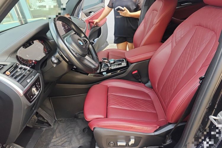 Used BMW X3 2022 Restyled xDrive30i Luxury Edition M Night Sky Package Left Front Seat