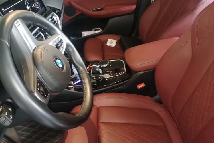 Used BMW X3 2022 xDrive25i M Sport Package Left Front Seat