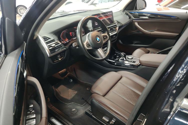 Used BMW X3 2022 xDrive25i M Sport Package Left Front Seat