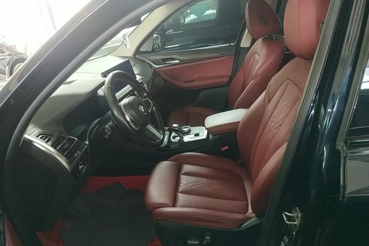 Used BMW X3 2022 Facelift xDrive30i Luxury Edition M Night Edition Package Left Front Seat