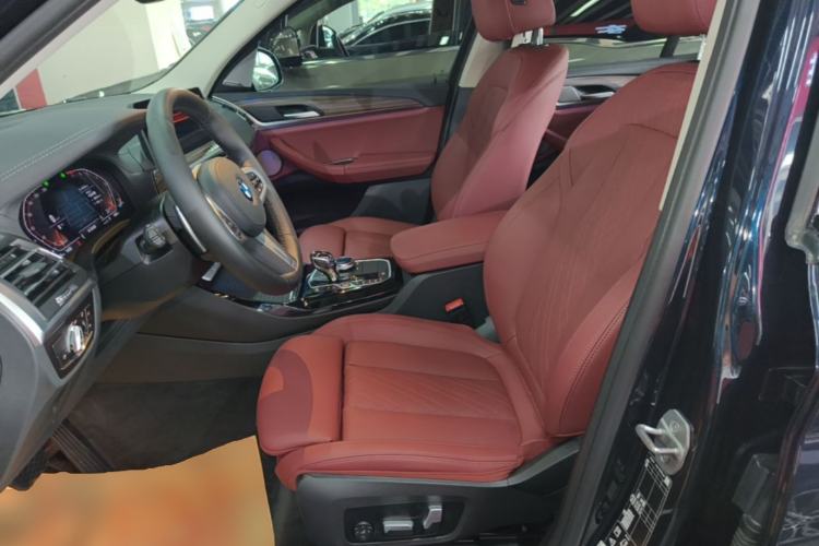 Used BMW X3 2022 xDrive30i Luxury Model M Night Sky Package Left Front Seat