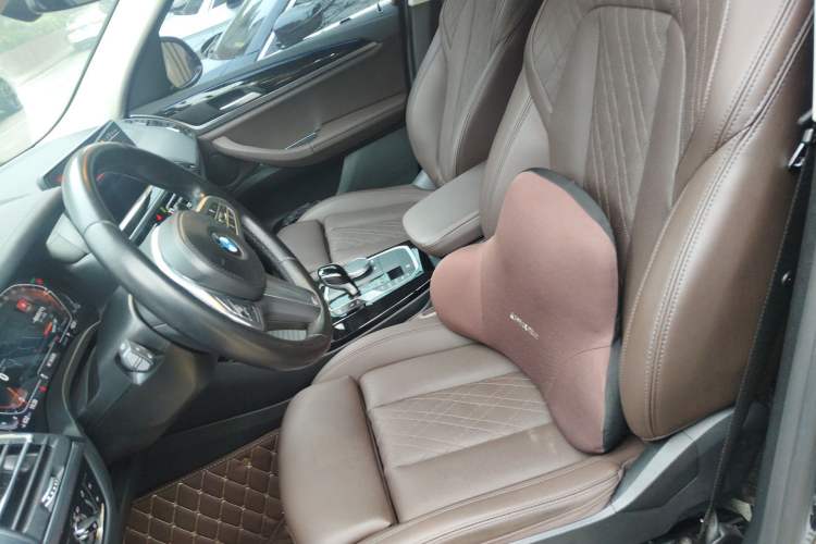 Used BMW X3 2022 Restyled xDrive25i M Sport Package Left Front Seat
