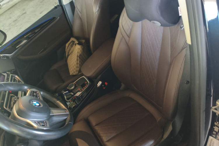 Used BMW X3 2022 xDrive25i M Sport Package Left Front Seat