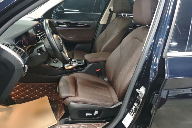 Used BMW X3 2022 Restyled xDrive25i M Sport Package Left Front Seat