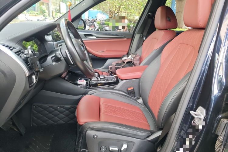 Used BMW X3 2022 Restyled xDrive30i Luxury Edition M Night Sky Package Left Front Seat