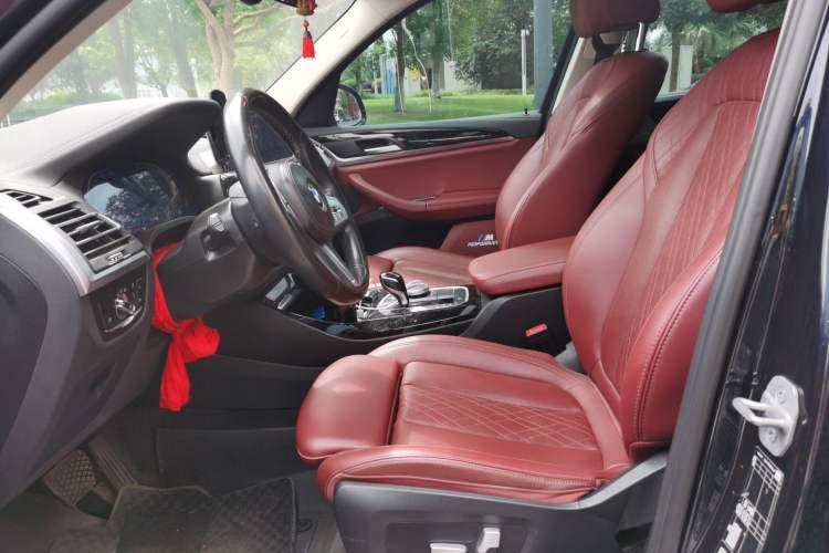 Used BMW X3 2022 Restyled xDrive25i M Sport Package Left Front Seat