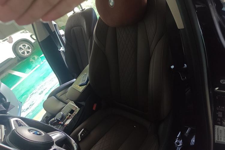 Used BMW X3 2022 xDrive25i M Sport Package Left Front Seat