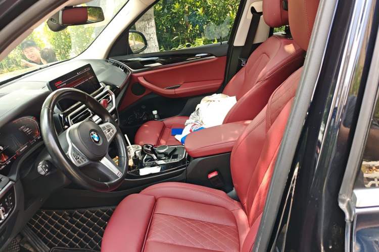 Used BMW X3 2022 xDrive25i M Sport Package Left Front Seat