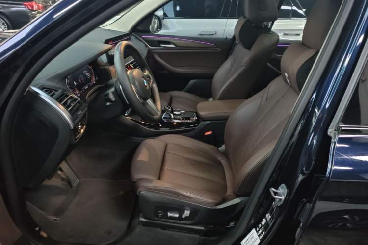Used BMW X3 2022 xDrive30i Luxury Model M Night Sky Package Left Front Seat