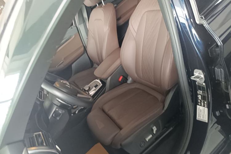Used BMW X3 2022 Second Facelift xDrive30i Luxury Edition M Night Sky Package Left Front Seat