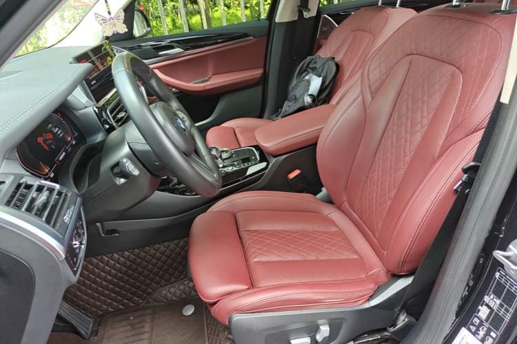 Used BMW X3 2022 Restyled xDrive25i M Sport Package Left Front Seat